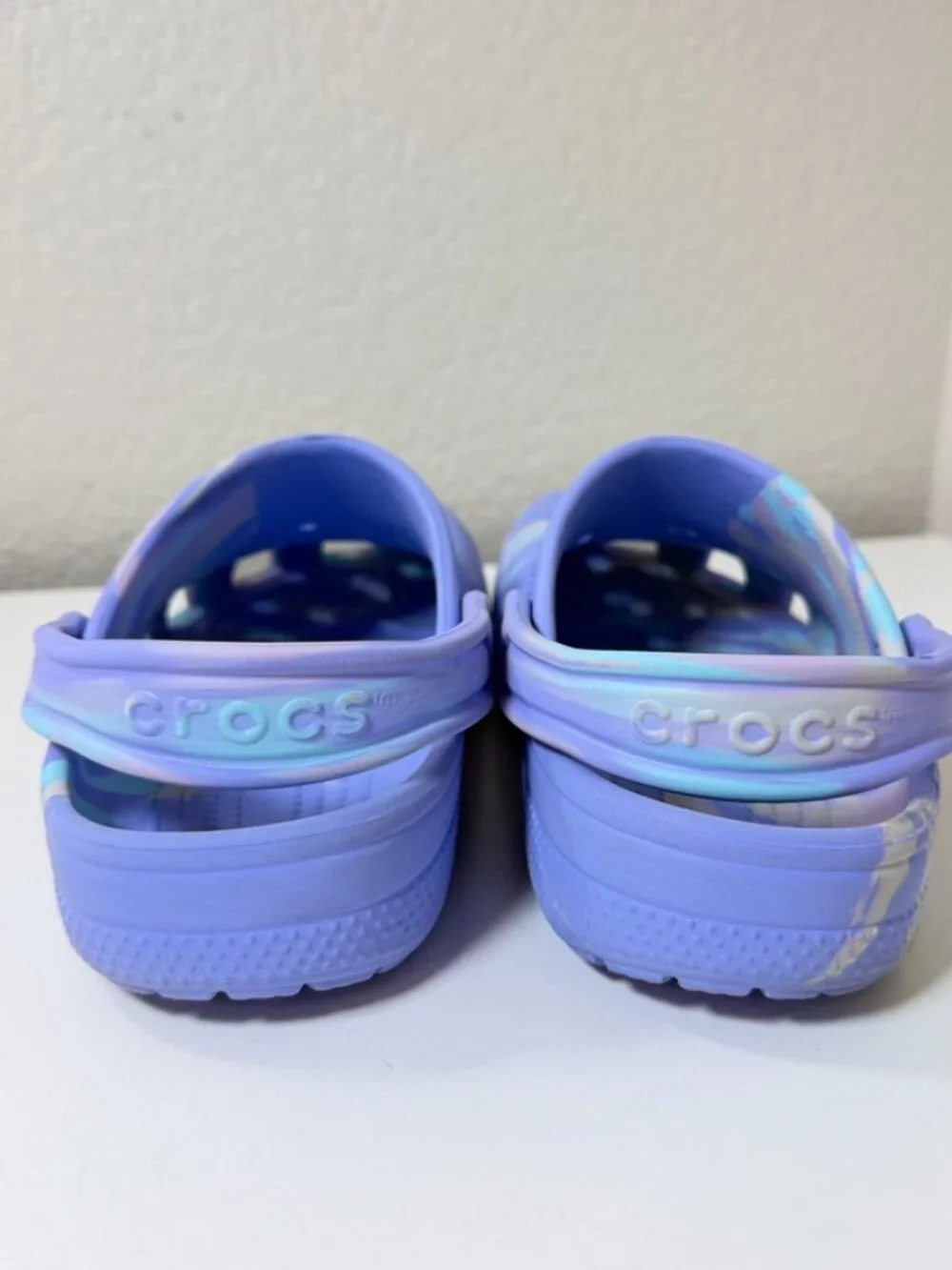 Crocs Kids Classic Marbled Clogs Moon Jelly Purple & Aqua {Size J 3} EUC!